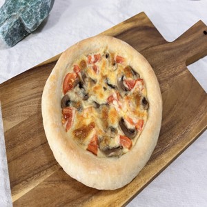 Mushroom Tomato Pizza (8 Inch)